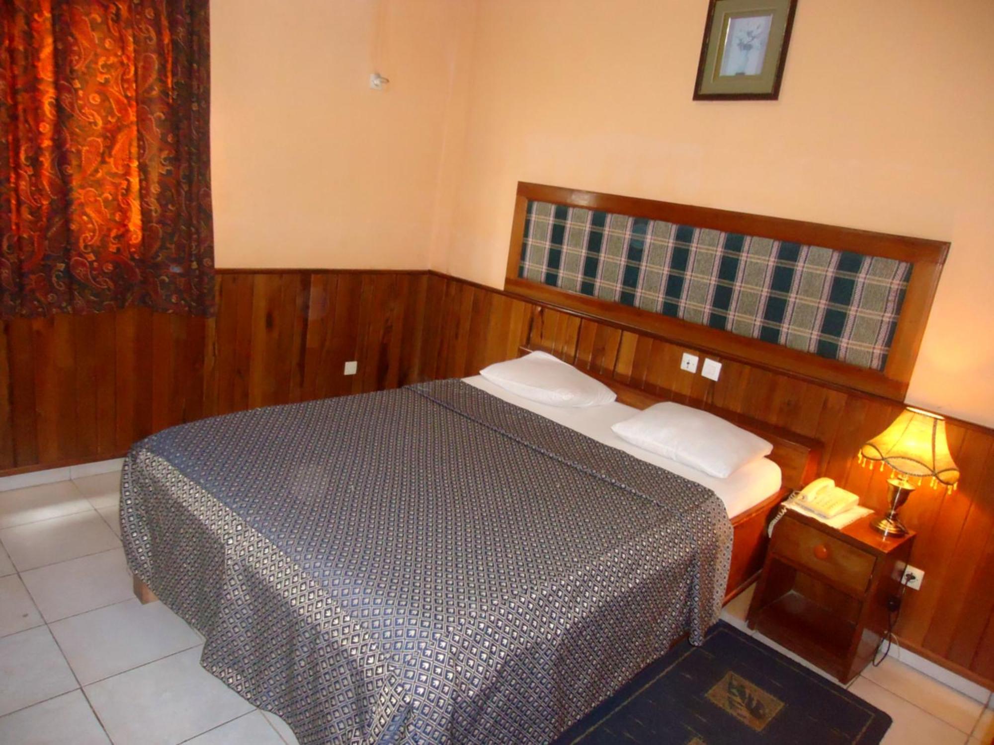 Hotel Saffana Дуала Екстер'єр фото